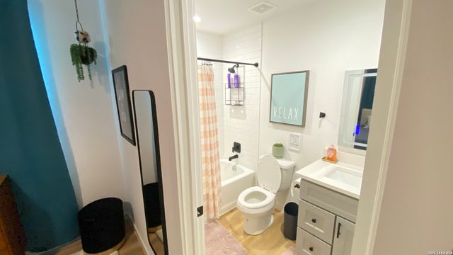 1929 Rhinestone, Canyon Lake, TX 78133