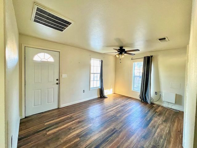 2817 N Irving Street, San Angelo, TX 76903