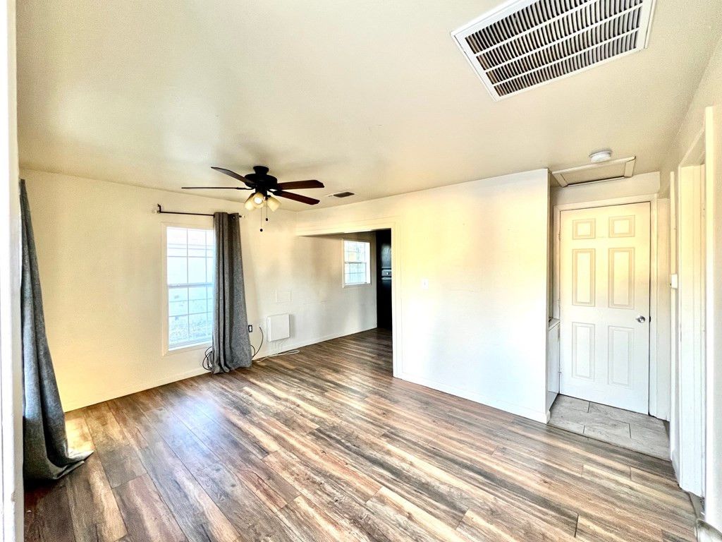 Image 4 of property listing at 2817 N Irving Street, San Angelo, TX 76903