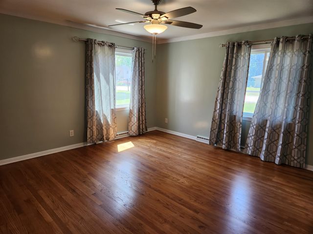 1974 W Youngs Ditch Road, Bay City, MI 48708