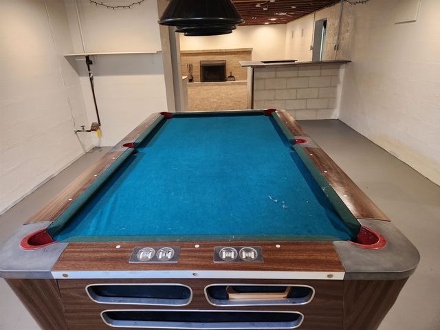1974 W Youngs Ditch Road, Bay City, MI 48708