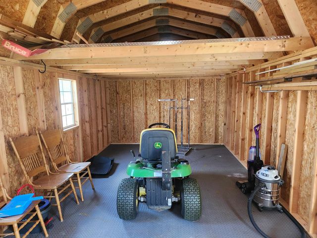 1974 W Youngs Ditch Road, Bay City, MI 48708