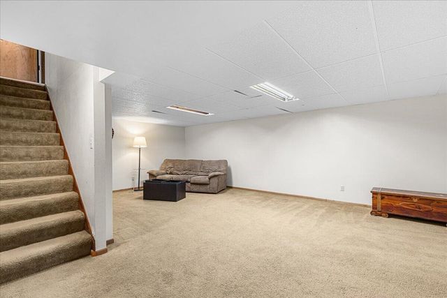 W6392 Judy DRIVE, Plymouth, WI 53073