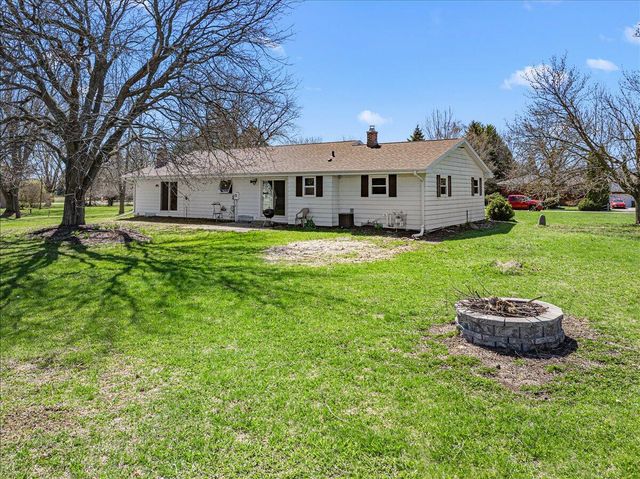 W6392 Judy DRIVE, Plymouth, WI 53073