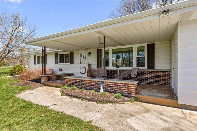 W6392 Judy DRIVE, Plymouth, WI 53073