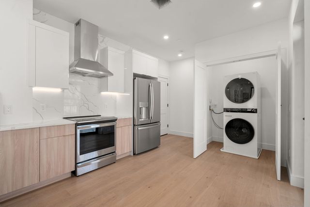 84 Prospect St 302, Somerville, MA 02143