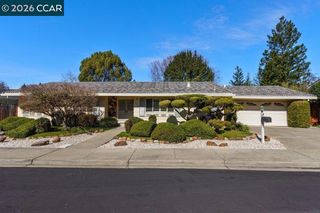 32 Lancaster Ct, Walnut Creek, CA 94595