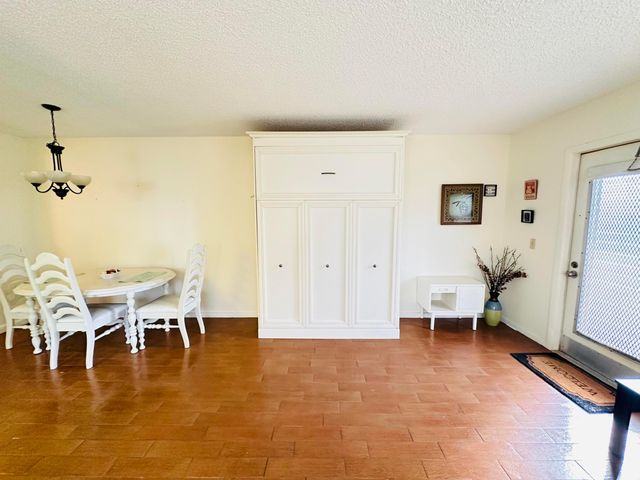 8 GRANTHAM D, Deerfield Beach, FL 33442