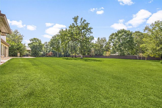 8989 Stone Oak Drive, Montgomery, TX 77316