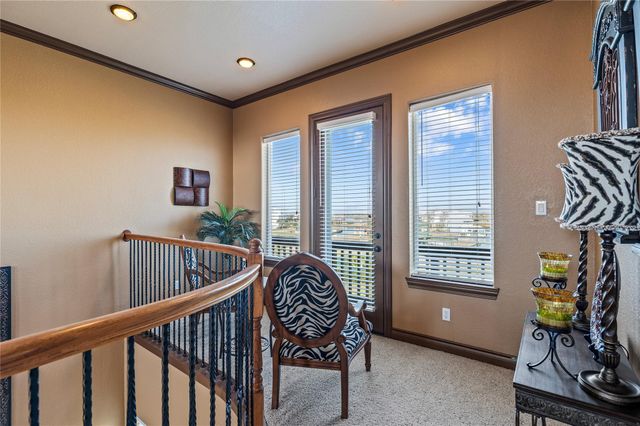 26 Half Moon, Hitchcock, TX 77563