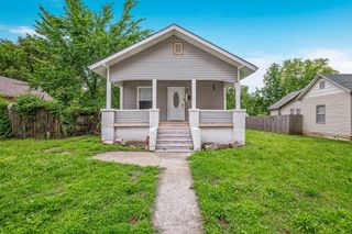 318 West Olive Street, Aurora, MO 65605