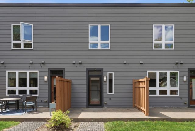 3445 1st Avenue S, Minneapolis, MN 55408