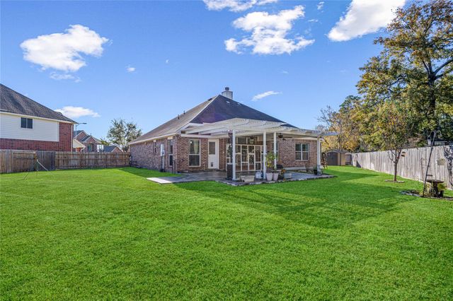 18235 Memorial Spring Court, Tomball, TX 77375