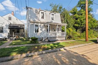 659 6th St, Oakmont, PA 15139
