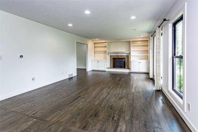 6949 Bowman Lane, Cedar Rapids, IA 52402