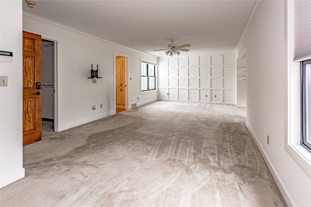 6949 Bowman Lane, Cedar Rapids, IA 52402