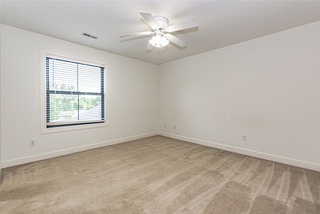 6949 Bowman Lane, Cedar Rapids, IA 52402
