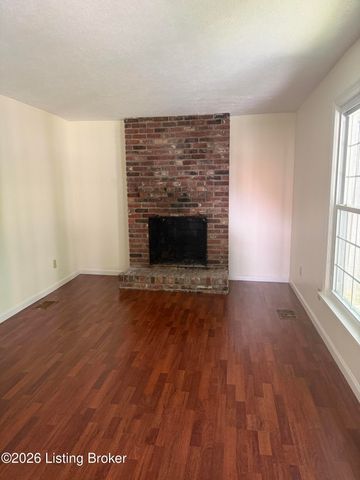 590 Lakeshore Pkwy, Brandenburg, KY 40108