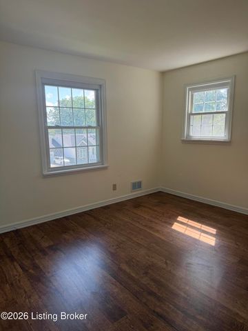 590 Lakeshore Pkwy, Brandenburg, KY 40108