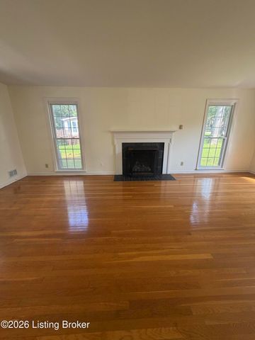 590 Lakeshore Pkwy, Brandenburg, KY 40108