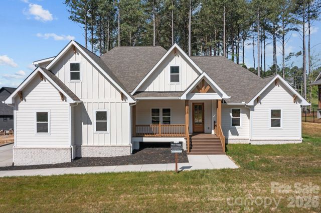 124 Taylors Garden Way 30, Statesville, NC 28625