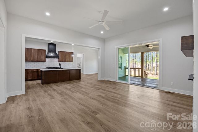 124 Taylors Garden Way 30, Statesville, NC 28625