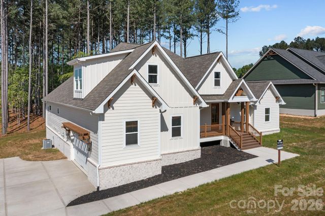 124 Taylors Garden Way 30, Statesville, NC 28625