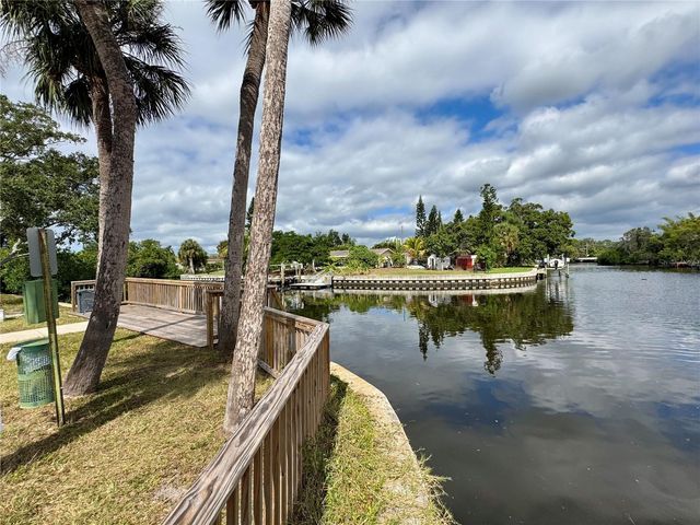 9205 TUDOR DRIVE C208, Tampa, FL 33615