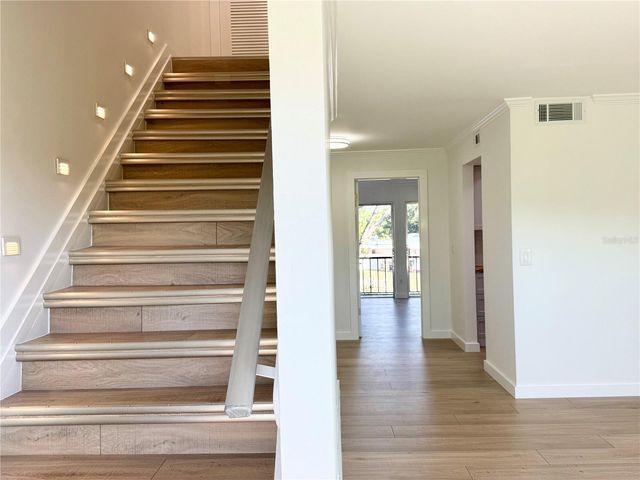 9205 TUDOR DRIVE C208, Tampa, FL 33615
