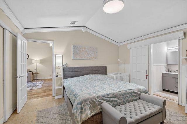 117 Via De Casas Norte, Boynton Beach, FL 33426