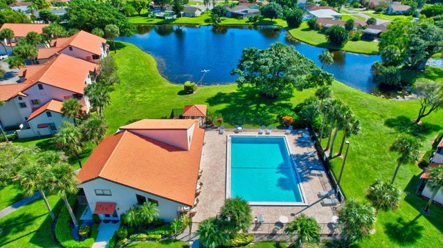 117 Via De Casas Norte, Boynton Beach, FL 33426