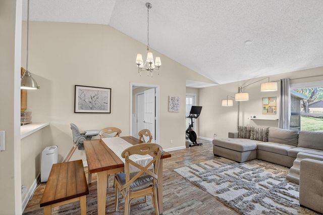 117 Via De Casas Norte, Boynton Beach, FL 33426