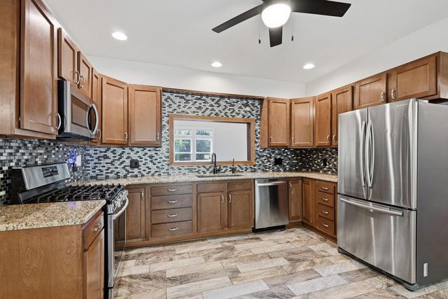 7965 Mchenry STREET, Burlington, WI 53105