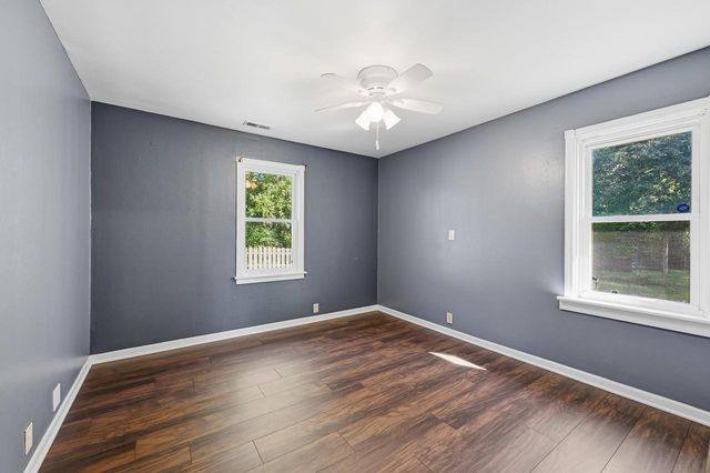 7965 Mchenry STREET, Burlington, WI 53105