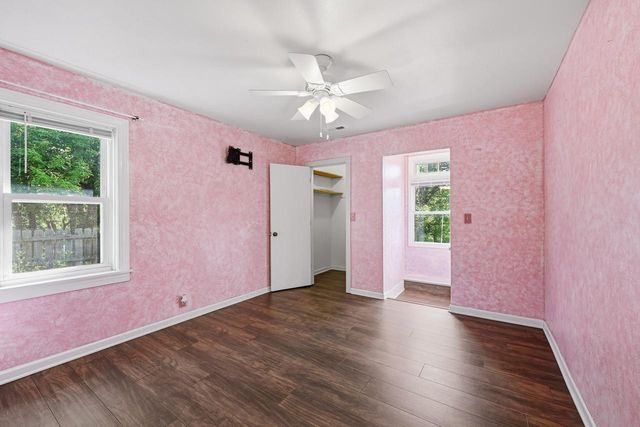 7965 Mchenry STREET, Burlington, WI 53105
