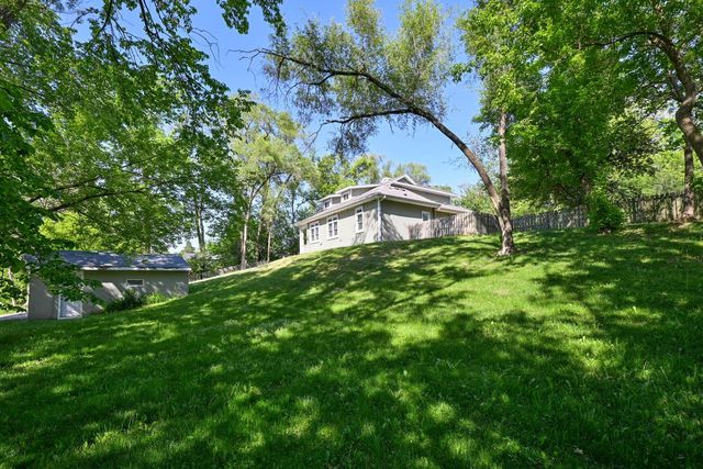 7965 Mchenry STREET, Burlington, WI 53105
