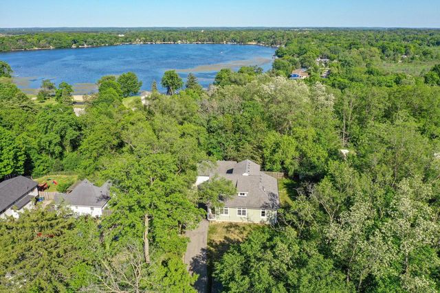 7965 Mchenry STREET, Burlington, WI 53105
