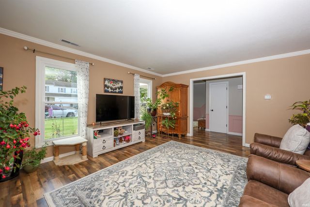 5321 Seaforth Lane, Fort Wayne, IN 46835