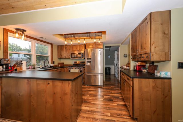 5321 Seaforth Lane, Fort Wayne, IN 46835