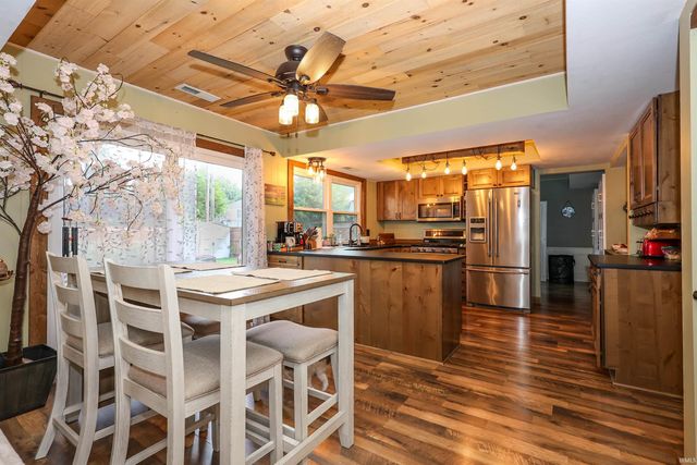 5321 Seaforth Lane, Fort Wayne, IN 46835