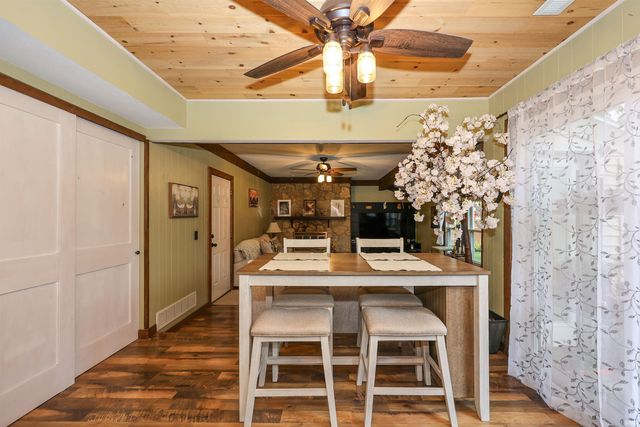 5321 Seaforth Lane, Fort Wayne, IN 46835