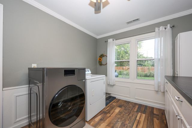 5321 Seaforth Lane, Fort Wayne, IN 46835