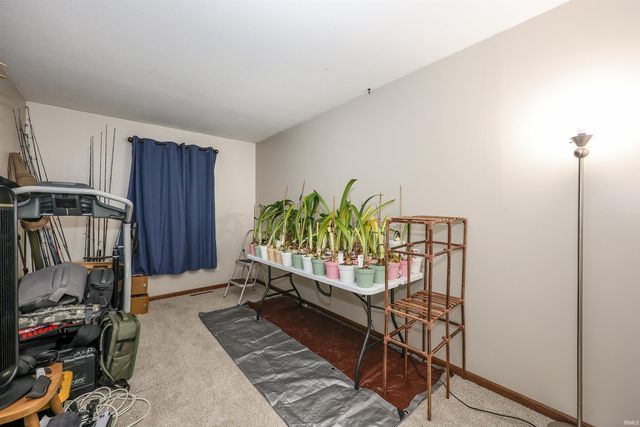 5321 Seaforth Lane, Fort Wayne, IN 46835