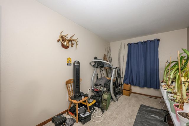 5321 Seaforth Lane, Fort Wayne, IN 46835