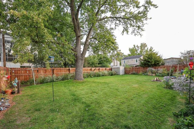 5321 Seaforth Lane, Fort Wayne, IN 46835