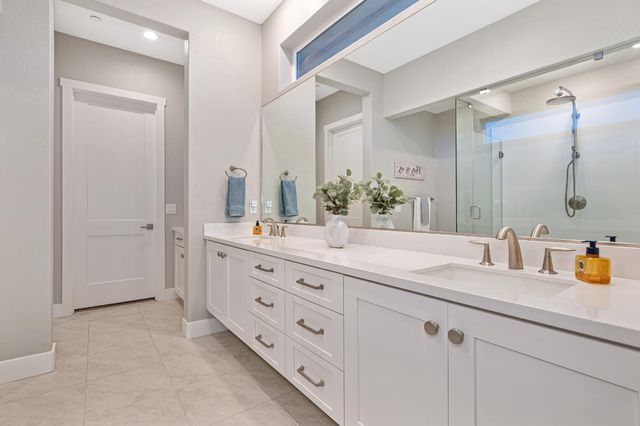 4293 Brookview Dr, Folsom, CA 95630