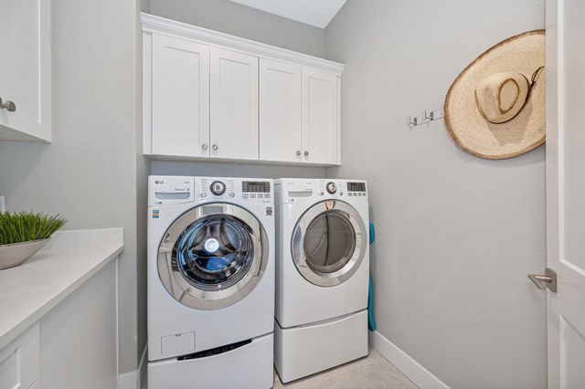 4293 Brookview Dr, Folsom, CA 95630