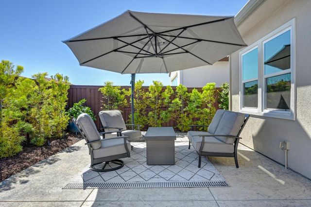 4293 Brookview Dr, Folsom, CA 95630
