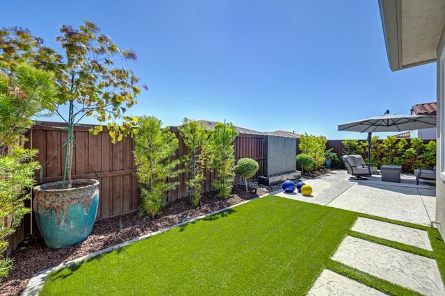 4293 Brookview Dr, Folsom, CA 95630