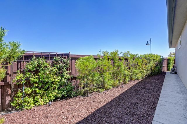 4293 Brookview Dr, Folsom, CA 95630